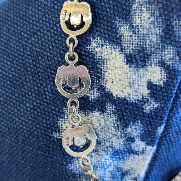 Sterling Silver Claddagh bracelet - Picture 6 of 7